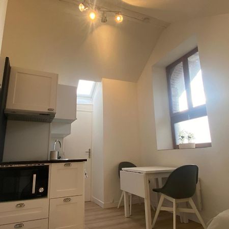 Studio Dans Les Ecuries Du Chateau Bonnelles 外观 照片