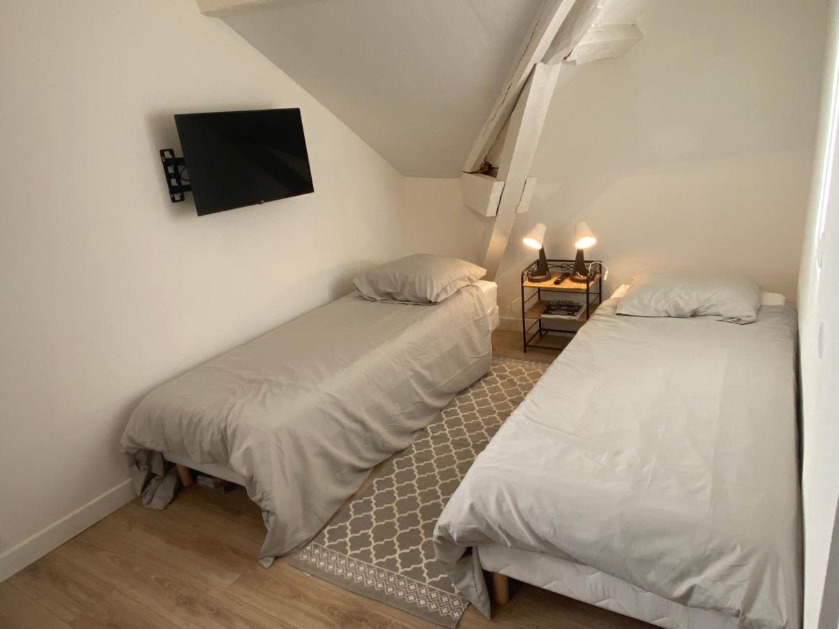 Studio Dans Les Ecuries Du Chateau Bonnelles 外观 照片