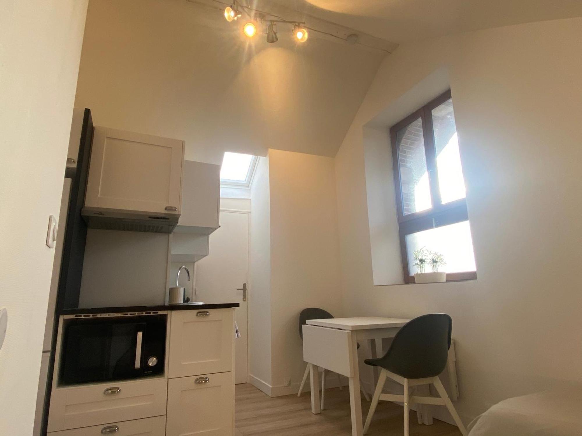 Studio Dans Les Ecuries Du Chateau Bonnelles 外观 照片